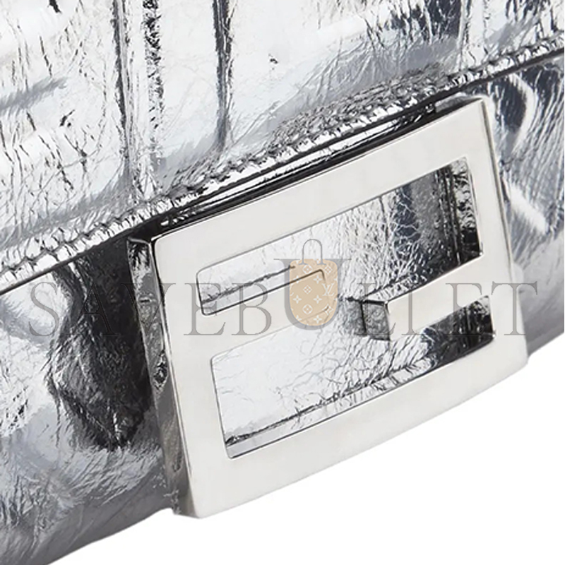 FENDI BAGUETTE MINI BAG 8BS017ALVLF0MK5 (19*12*5cm)